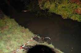 Fietsen lang de waterkant aangetroffen, gelukkig loos alarm