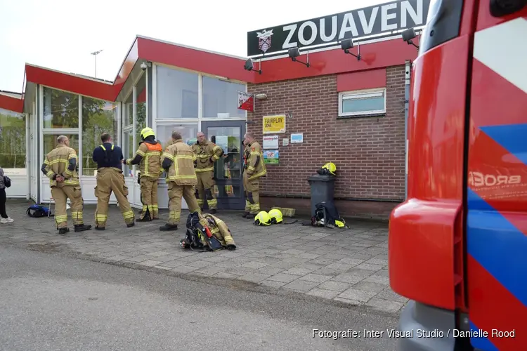 Bezoekers onwel door penetrante geur in kantine De Zouaven