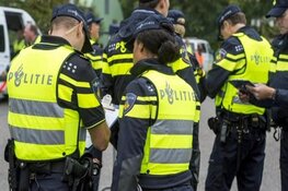 53 mensen rijden te snel bij verkeerscontroles in Bovenkarspel en Zwaag, 4 rijbewijzen ingevorderd