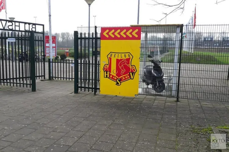 HSV mengt zich in top na nipte winst op De Zouaven