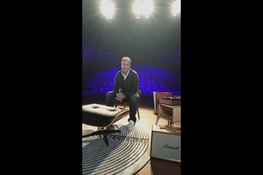 Bas Erlings praat in Bovenkarspel over populisme en lokale politiek