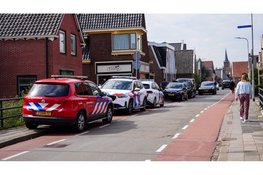 Straat afgesloten en EOD ingezet bij woning in Grootebroek