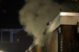 Schuurbrand Bovenkarspel, veel rookontwikkeling