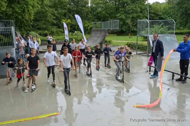 Opening vernieuwde skatebaan in Bovenkarspel