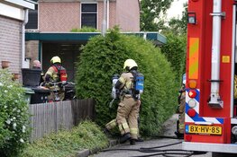 Brand in tuin Bovenkarspel snel onder controle