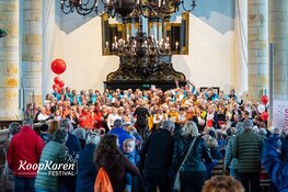 Ruim 700 enthousiaste zangers op Koopkorenfestival Enkhuizen